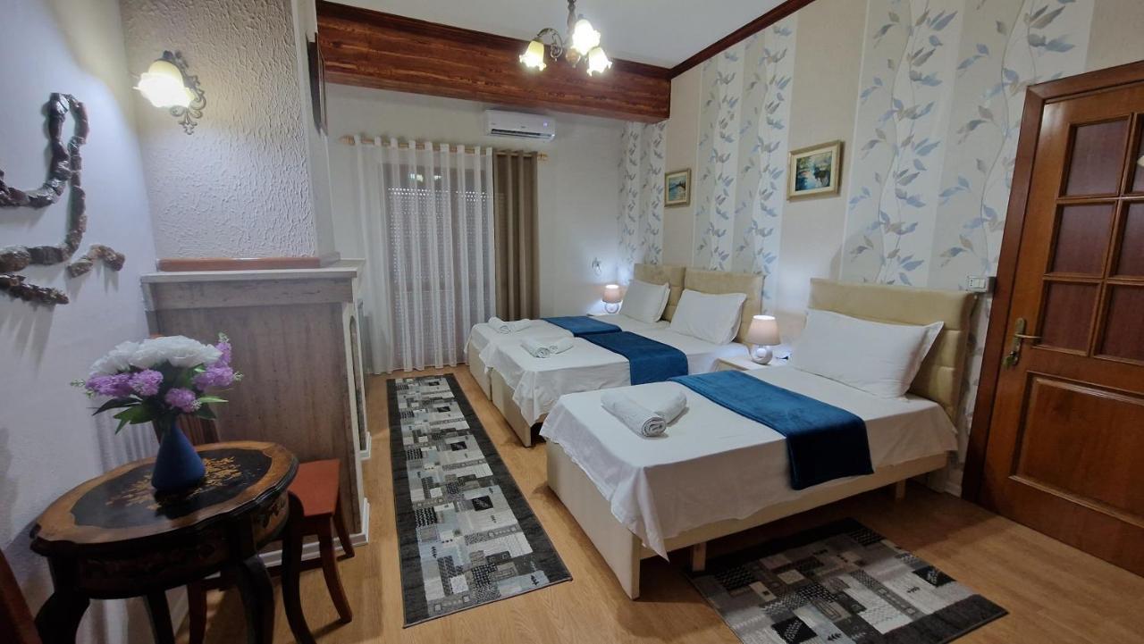 Vila Korani Bed and Breakfast Tirana Buitenkant foto